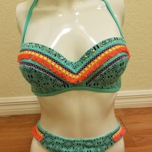 NWT Shade & stone Bikini
